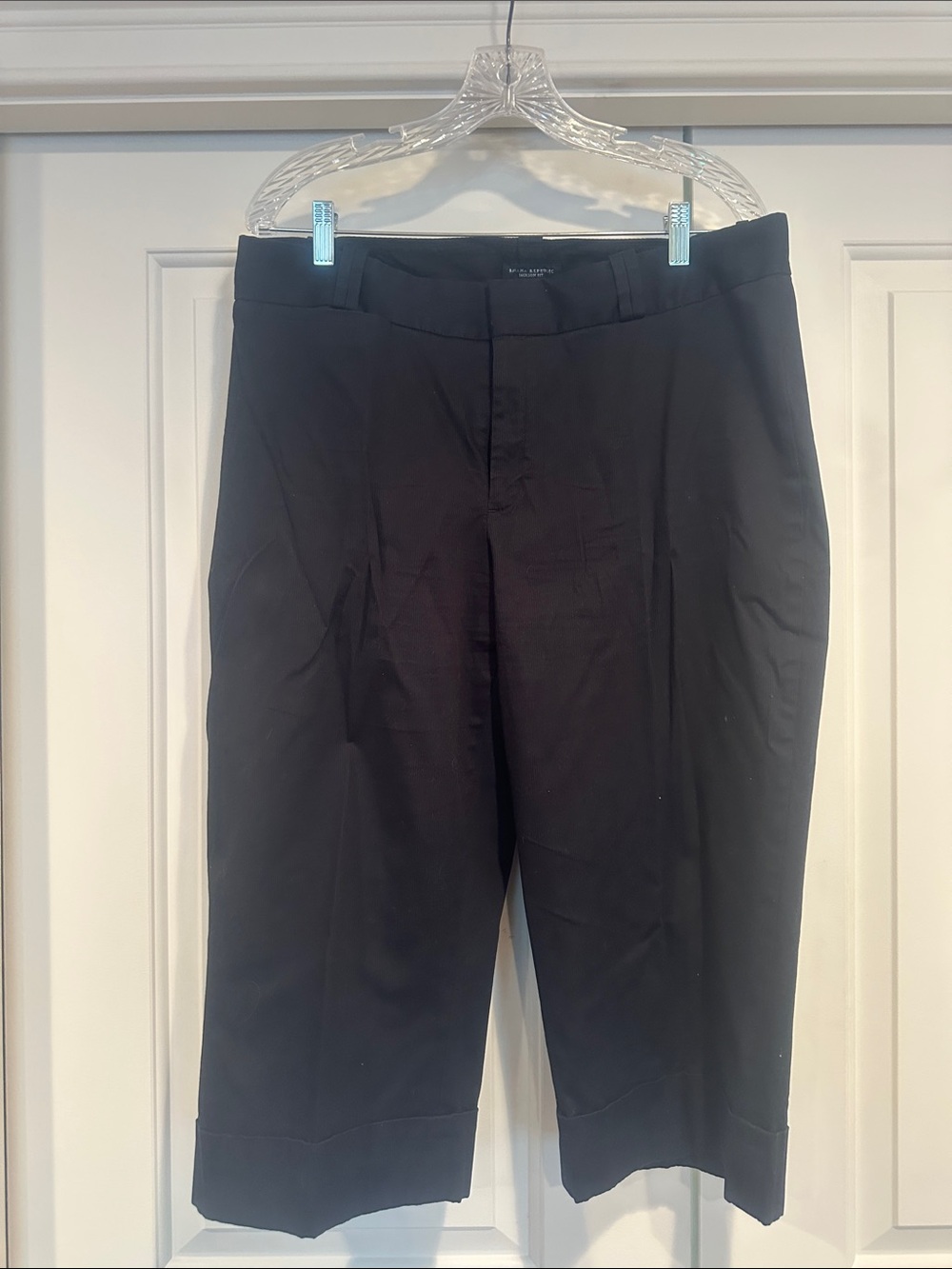 Banana Republic Black Cropped Dress Capris with Cuffed Hem
